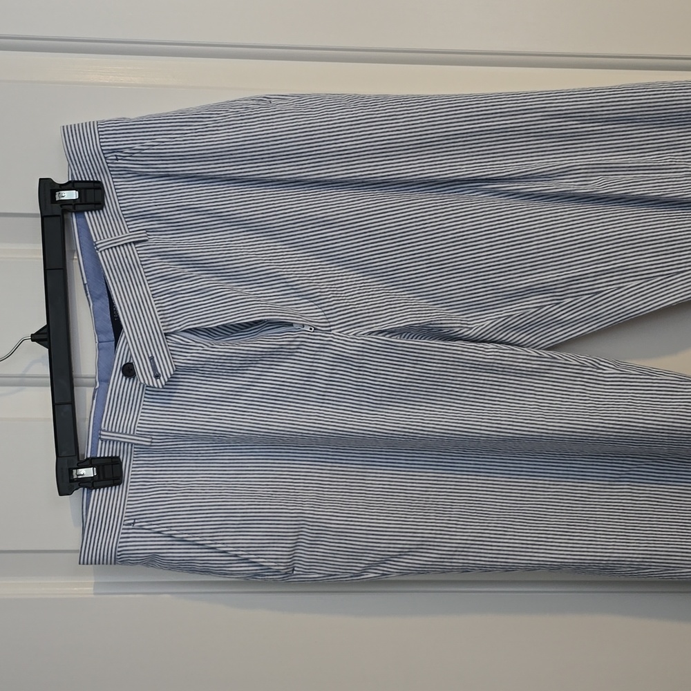 Men's Tommy Hilfiger seersucker blue/white stripe pants size 34×32